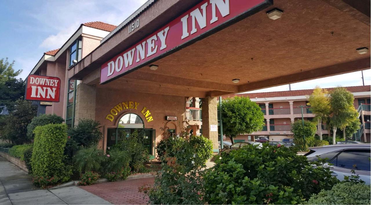 Downey Inn Luxury Suites Eksteriør billede